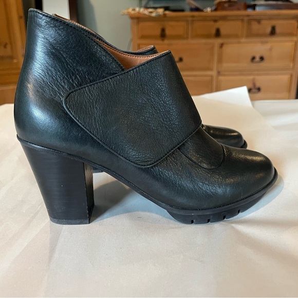 L’Amour Des Pieds Eviemae Black Nappa Buttery Soft Leather Ankle Boot Sz 8M - Picture 11 of 16